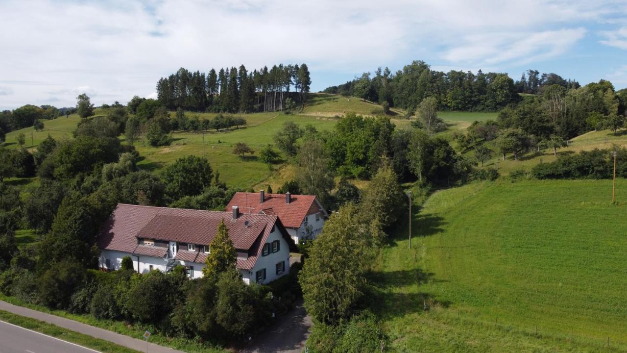 Ferienwohnung Hobbyhof Deggenhausertal Exterior foto